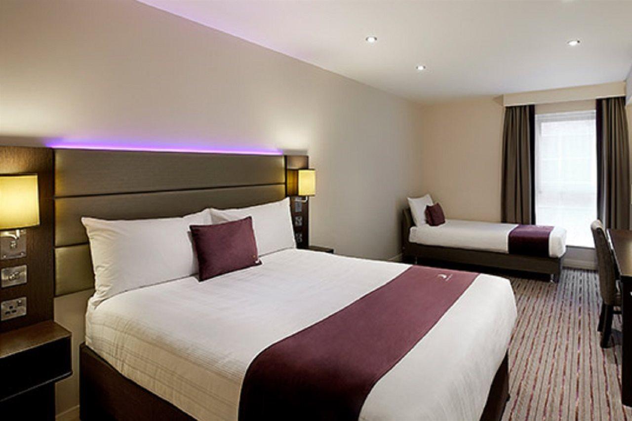 Premier Inn Falkirk East 외부 사진